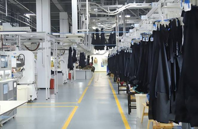 四川联通以网络技术服务赋能传统服装制造业 向“新”发力 向“质”跃升